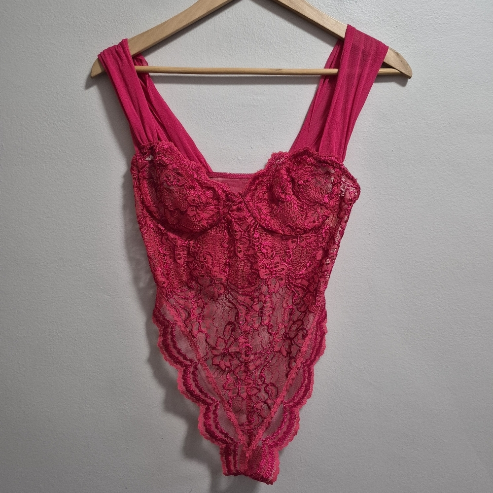 Victoria's Secret Vintage Gold Label Lace Bodysuit Teddy Thong Size 36B